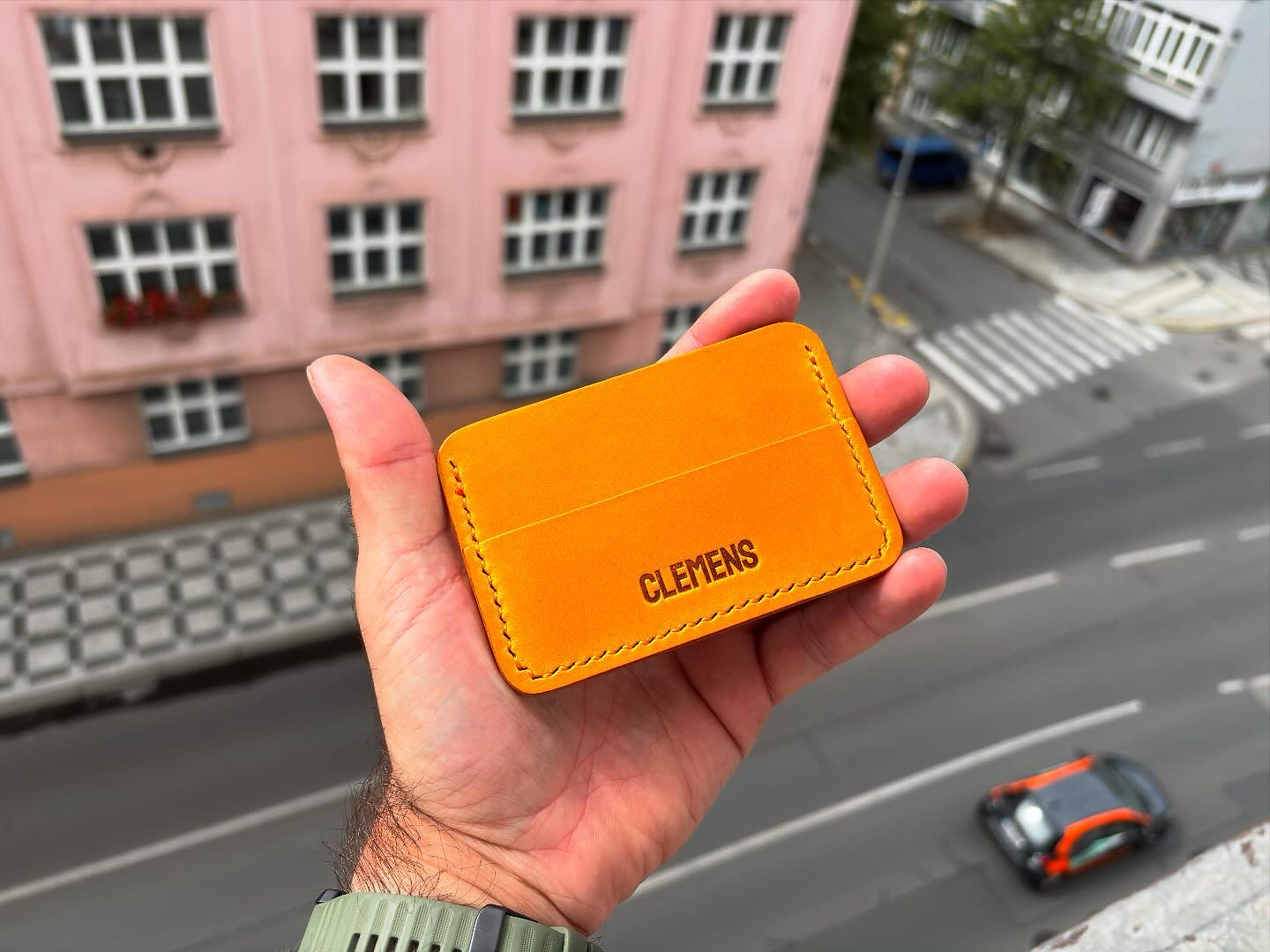 CLEMENS Classic Yellow